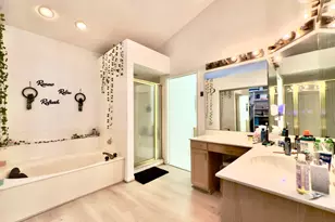 8491 Heather Pl, Boynton Beach, FL 33472 - Photo 16