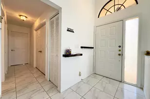8491 Heather Pl, Boynton Beach, FL 33472 - Photo 4