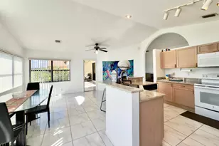 8491 Heather Pl, Boynton Beach, FL 33472 - Photo 12
