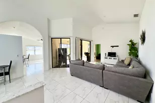 8491 Heather Pl, Boynton Beach, FL 33472 - Photo 6