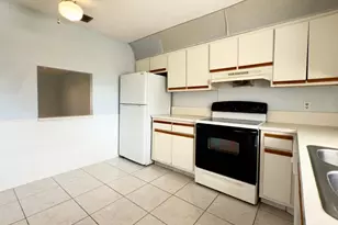 170 Amherst Ln, Lake Worth, FL 33467 - Photo 6