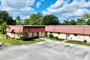 170 Amherst Ln, Lake Worth, FL 33467 - Photo 2