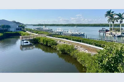 2486 Harbour Cove Drive, Hutchinson Island, FL 34949 - Photo 8