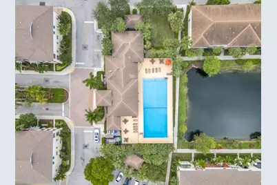 621 SW 2nd Drive #621, Pompano Beach, FL 33060 - Photo 36