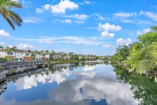 621 SW 2nd Dr, Pompano Beach, FL 33060 - Photo 30