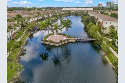 621 SW 2nd Drive #621, Pompano Beach, FL 33060 - Photo 32