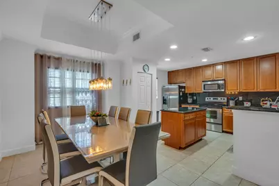 621 SW 2nd Drive #621, Pompano Beach, FL 33060 - Photo 4