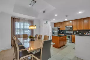 621 SW 2nd Dr, Pompano Beach, FL 33060 - Photo 4