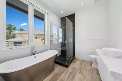 1900 Sabal Palm Drive, Boca Raton, FL 33432 - Photo 32