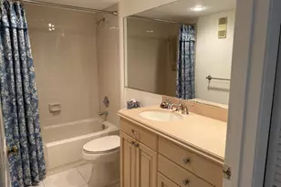 3710 Whitehall Dr, West Palm Beach, FL 33401 - Photo 16