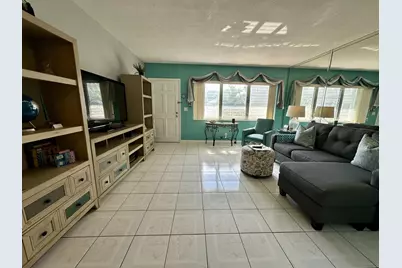 1001 NE 8th Avenue #102, Delray Beach, FL 33483 - Photo 6