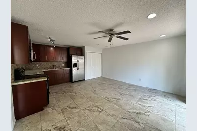637 Executive Center Drive N #203, West Palm Beach, FL 33401 - Photo 20