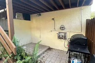637 Executive Center Dr N, West Palm Beach, FL 33401 - Photo 6