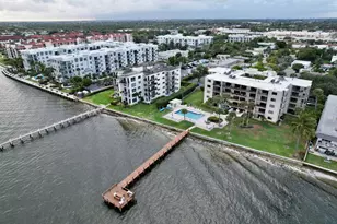 1204 S Lake Dr E, Lantana, FL 33462 - Photo 10