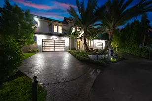 2880 NE 9th St, Pompano Beach, FL 33062 - Photo 12