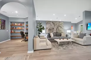 10393 Lexington Cir S, Boynton Beach, FL 33436 - Photo 2