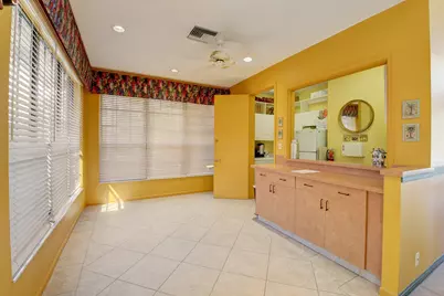 10393 Lexington Circle S, Boynton Beach, FL 33436 - Photo 36