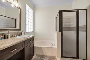 10393 Lexington Cir S, Boynton Beach, FL 33436 - Photo 16