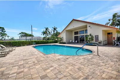 10393 Lexington Circle S, Boynton Beach, FL 33436 - Photo 50