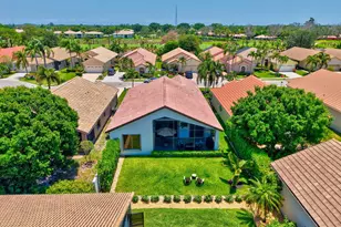 10393 Lexington Cir S, Boynton Beach, FL 33436 - Photo 46