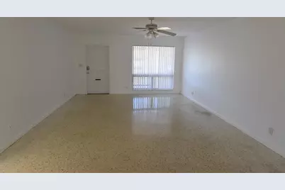 2472 NE 5th Avenue #2472, Boca Raton, FL 33431 - Photo 2