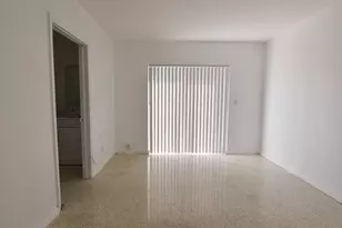 2472 NE 5th Ave, Boca Raton, FL 33431 - Photo 10