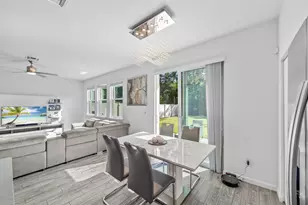 1817 Lake Cove Dr, Lake Worth, FL 33460 - Photo 8