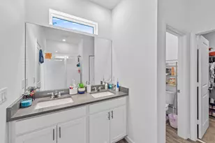 1817 Lake Cove Dr, Lake Worth, FL 33460 - Photo 22