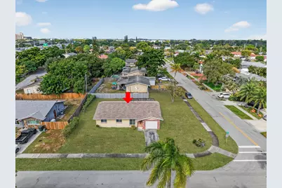1601 NW 5th Street, Boca Raton, FL 33486 - Photo 2