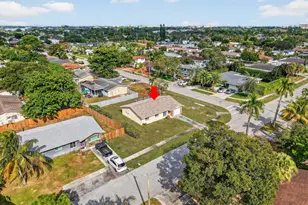 1601 NW 5th St, Boca Raton, FL 33486 - Photo 32