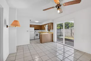 1601 NW 5th St, Boca Raton, FL 33486 - Photo 10