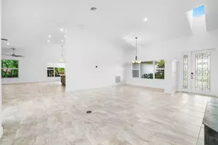 15535 Sunward St, Wellington, FL 33414 - Photo 14