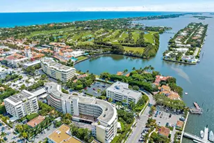 389 S Lake Dr, Palm Beach, FL 33480 - Photo 30