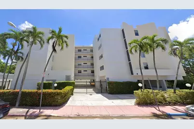 7601 Byron Avenue #3c, Miami Beach, FL 33141 - Photo 1