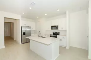 6312 NW Cloverdale Ave, Port Saint Lucie, FL 34987 - Photo 10