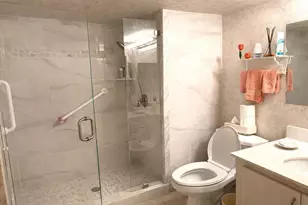 8305 Casa Del Lago, Boca Raton, FL 33433 - Photo 12