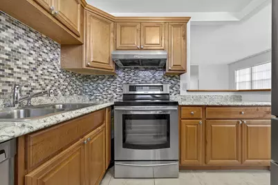 136 Somerset G, West Palm Beach, FL 33417 - Photo 6