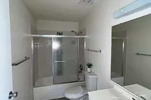 899 Riverside Dr, Coral Springs, FL 33071 - Photo 26