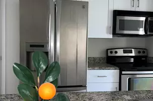 899 Riverside Dr, Coral Springs, FL 33071 - Photo 8