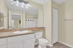 9845 Baywinds Dr, West Palm Beach, FL 33411 - Photo 18