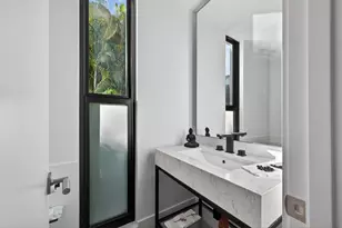 423 Chilean Ave, Palm Beach, FL 33480 - Photo 18