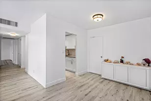 550 Bayshore Dr, Fort Lauderdale, FL 33304 - Photo 10