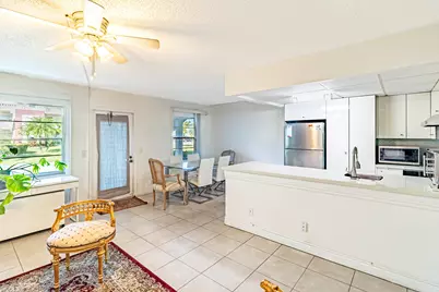 213 Fanshaw F, Boca Raton, FL 33434 - Photo 6