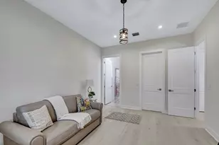 2848 Gin Berry Way, West Palm Beach, FL 33401 - Photo 38