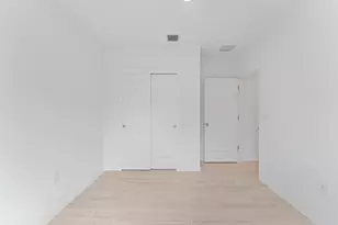 4018 NW Kallen St, Port Saint Lucie, FL 34953 - Photo 6