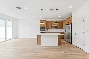 176 SE Birch Ter, Stuart, FL 34997 - Photo 8