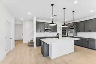 172 SE Birch Ter, Stuart, FL 34997 - Photo 6