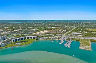 19950 Scrimshaw Way, Jupiter, FL 33469 - Photo 4