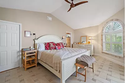 2608 Fairway Drive N, Jupiter, FL 33477 - Photo 8