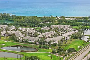 2608 Fairway Dr N, Jupiter, FL 33477 - Photo 20